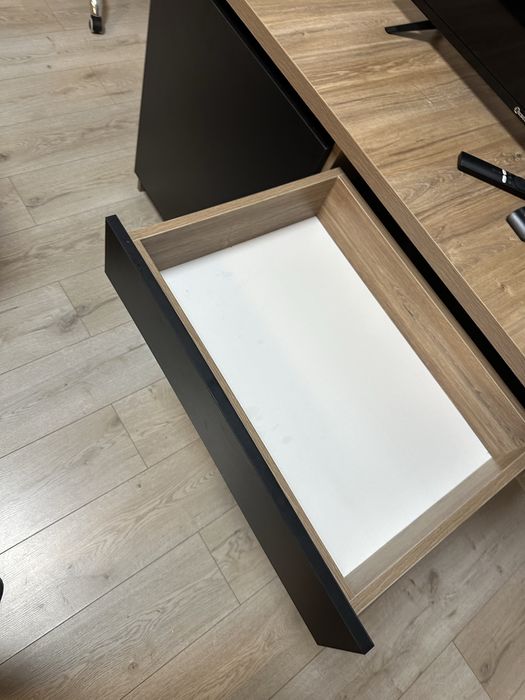 Шкаф для офиса /дома