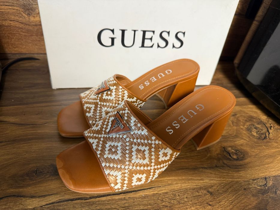 Guess дамски чехли
