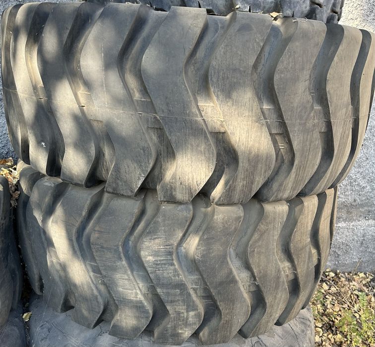 Продам шины для погрузчика