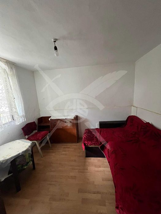 Дава се под наем Етаж от къща в Варна, Аспарухово - 64 кв.м за 200 € - Снимка #2