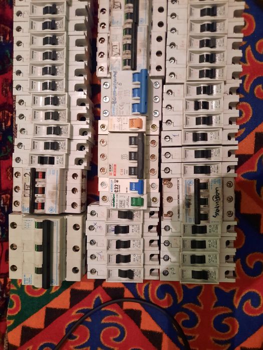 Выключатели в рабочем состоянии