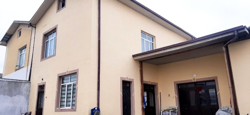 Uy namunali Katej 2etajli katej sotiladi xovli