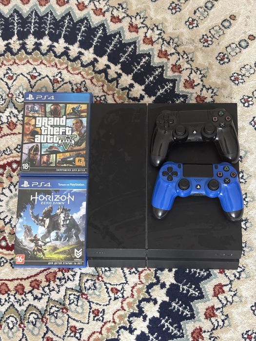 Sony PlayStation 4, срочно, торг есть!!