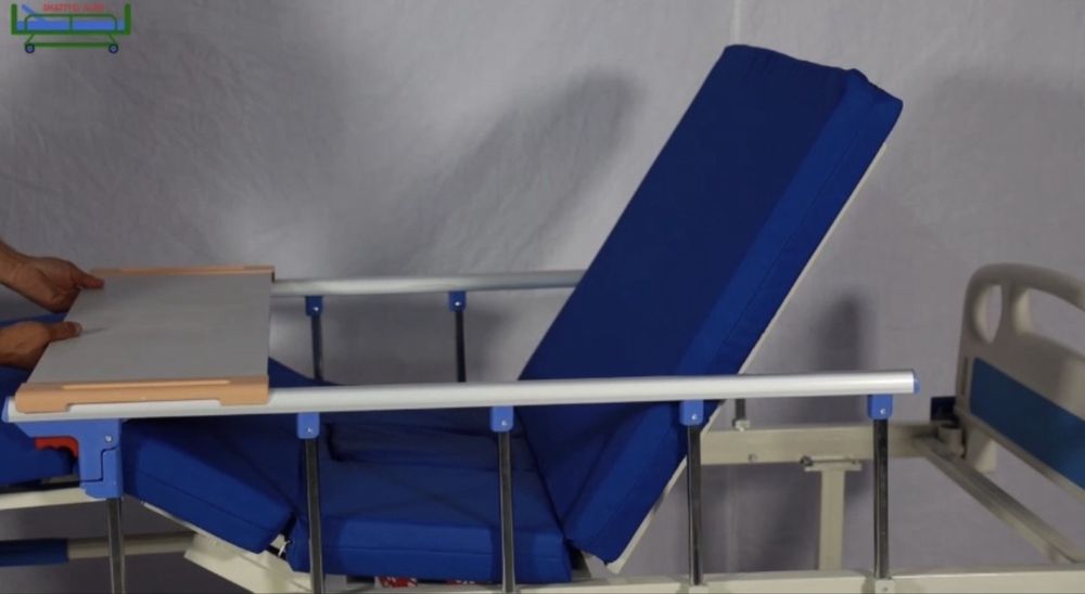 Продам кровать медицинский