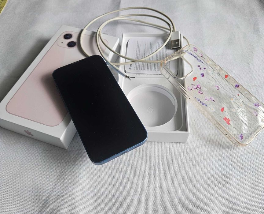 IPhone 13 Mini 128 цвят син  изключително запазен