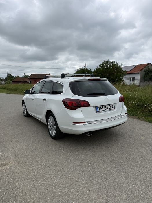 OPEL Astra 2013 — imagine 5