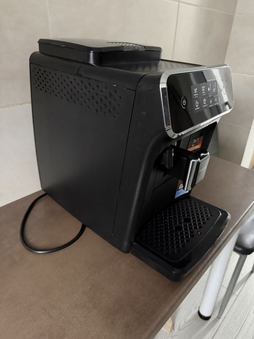 Espresor de cafea Philips - LatteGo