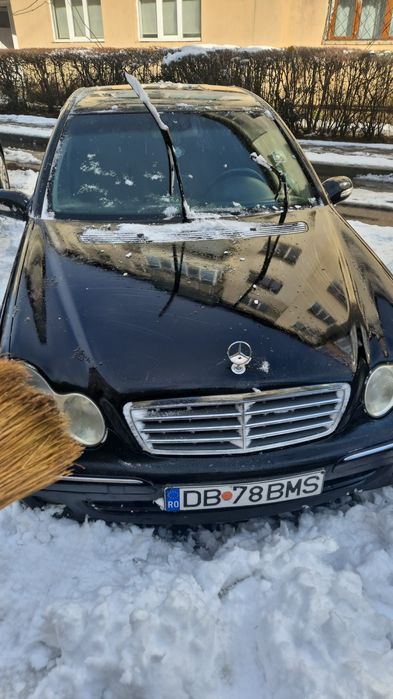 Vind masină Mercedes