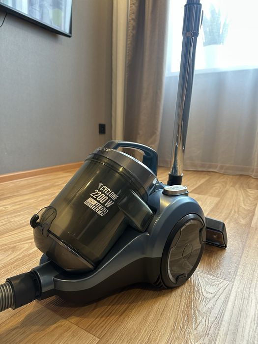 Продам пылесос ARG