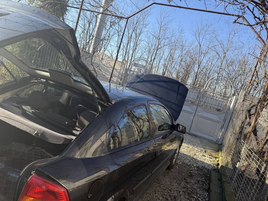 Se vinde opel astra G