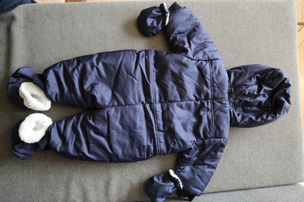 Космонавт бебешки тъмносин със самолет размер 74- 6-9 месеца