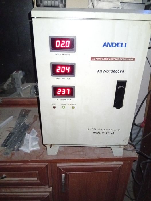 Стабилизатор напряжения