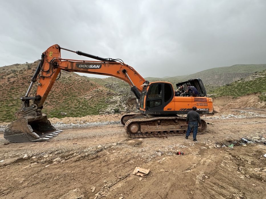 Экскаватор DOOSAN 340