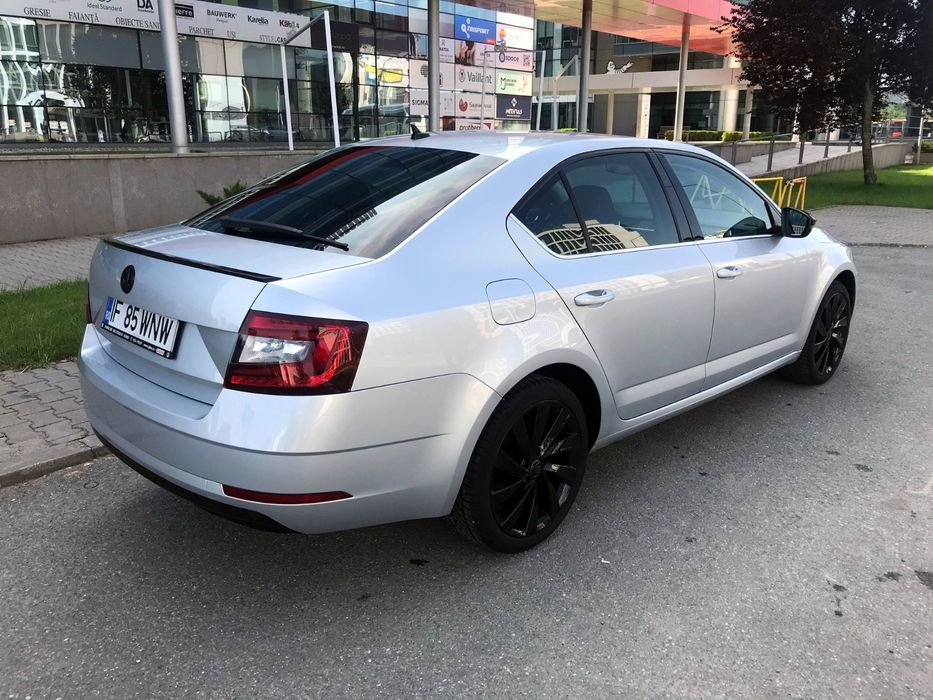 Skoda octavia 3 Laurin&klement/1,5 benzina/led/alcantara/dsg