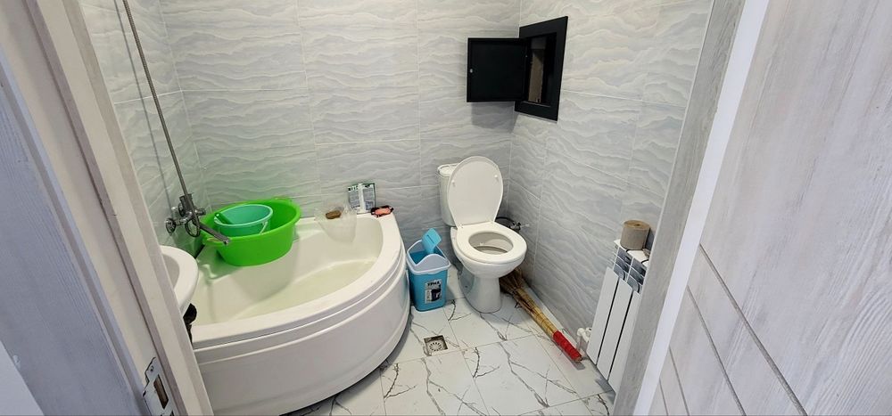 Qorasuv 2 xonali uy ijaraga