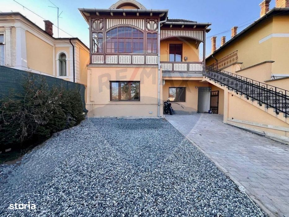 Spațiu de birouri la casa, cu 2 camere, de închiriat pe Racovita