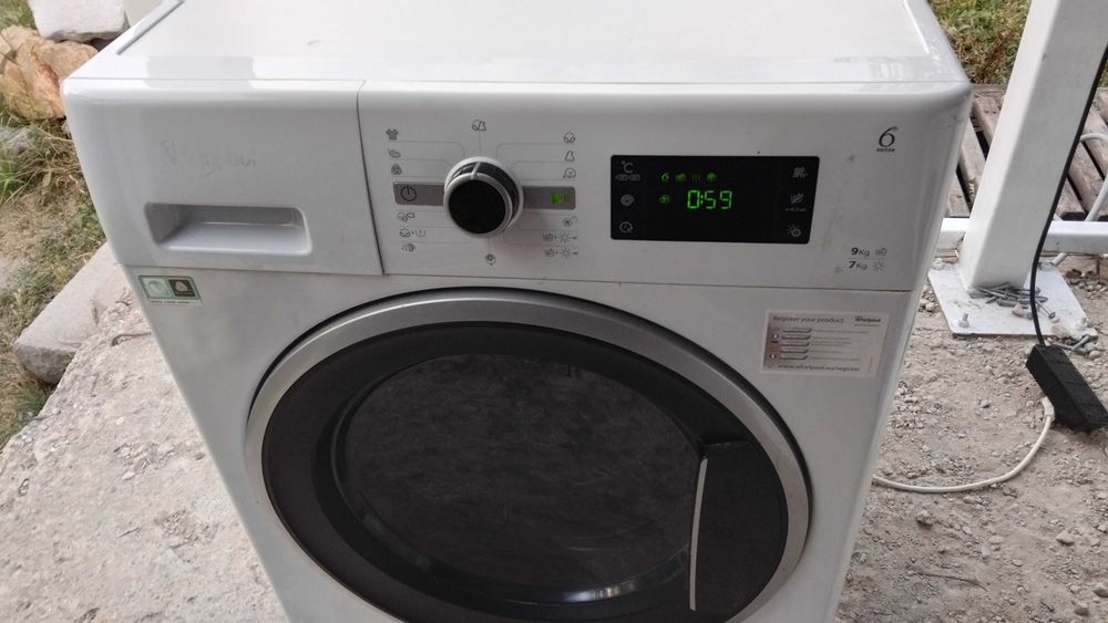 Пералня със сушилня Whirlpool 9+7kg
