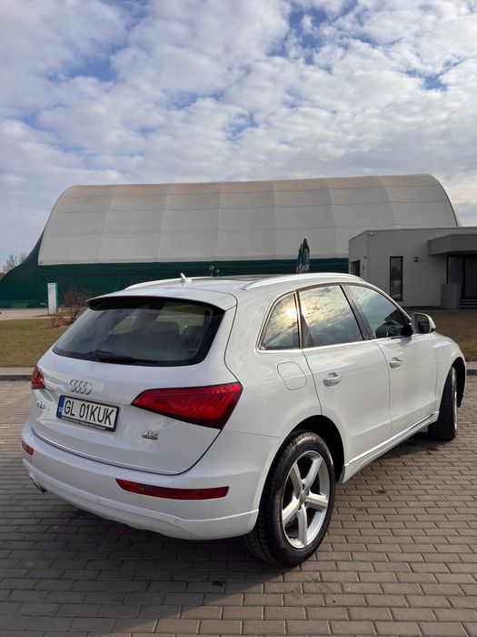 AUDI Q5 2.0D 190 CP quattro