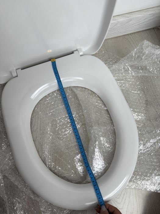 Крышка от унитаза