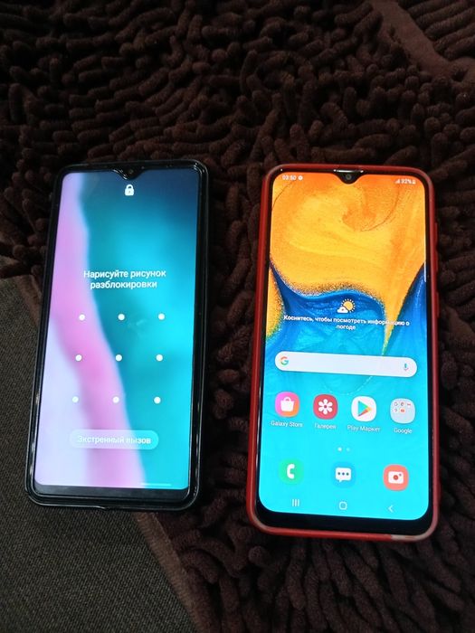 Телефон  самсунг