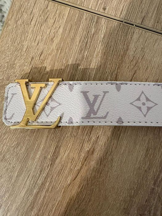 Curea Louis Vuitton