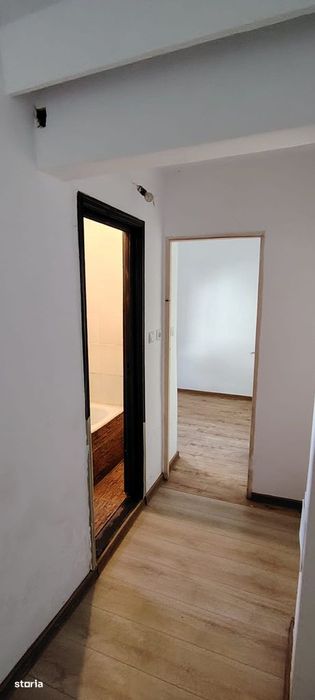 Apartament 2 camere renovat la parter