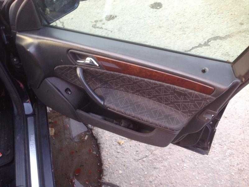 Мерцедес-Бенц C 200 2.0 / Mercedes-Benz C 200 2.0 KOMPRESSOR на части