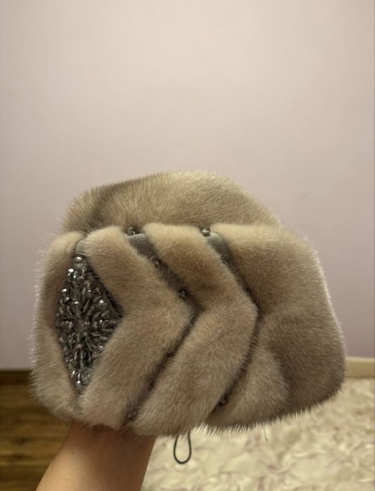 Норковая шапка продам