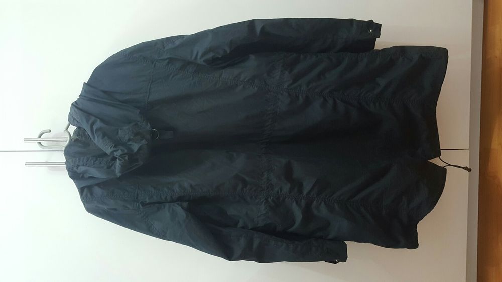 Geaca Zara impermeabila