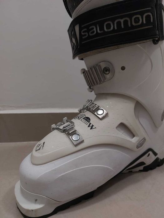 Clapari dama Salomon Quest Cruise Access