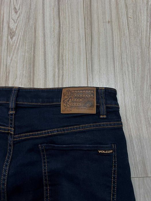 Blugi Volcom, mărime 33, ca noi