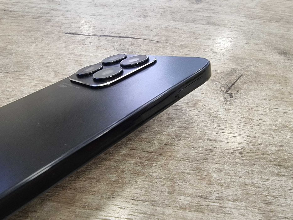 Honor x8b 256GB 8GB RAM