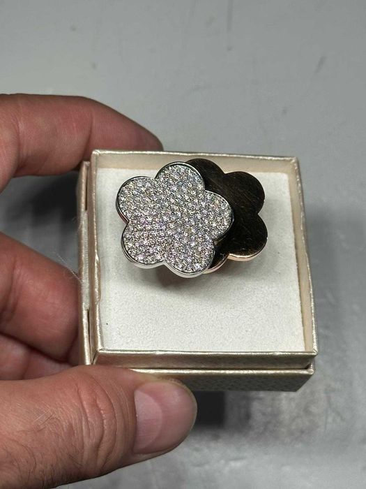INEL AUR Roz si Alb 18K + 136 Diamante Top = 2CT - Firma ROBOTTI - 22g