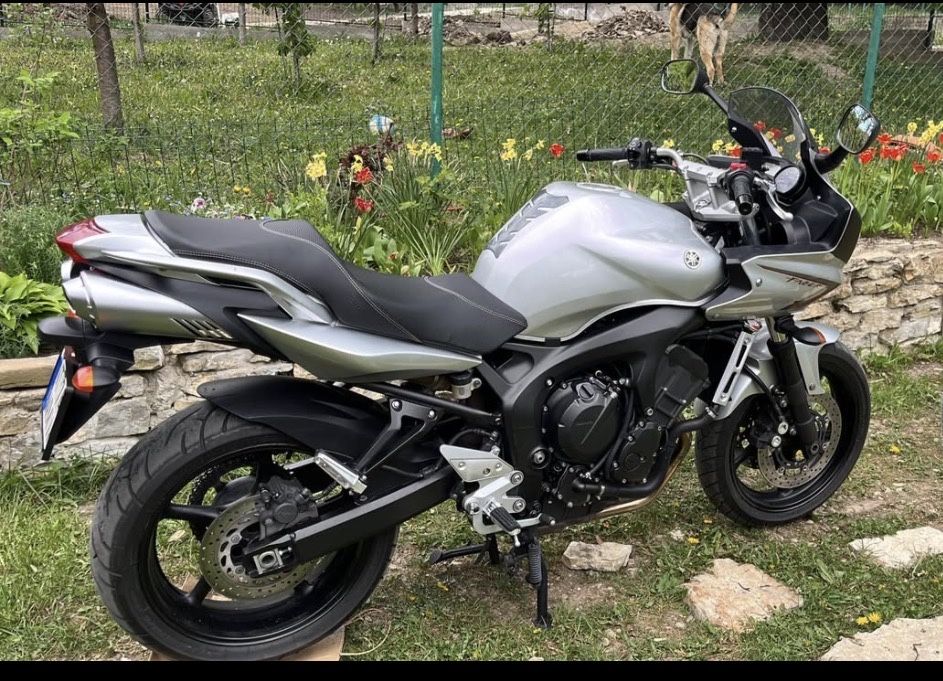 YAMAHA Fazer S2 600 2009