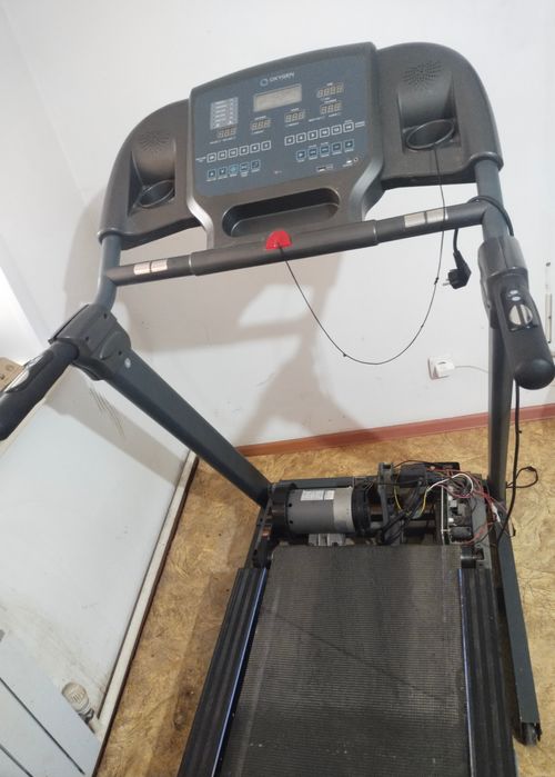 Продам беговую дорожку