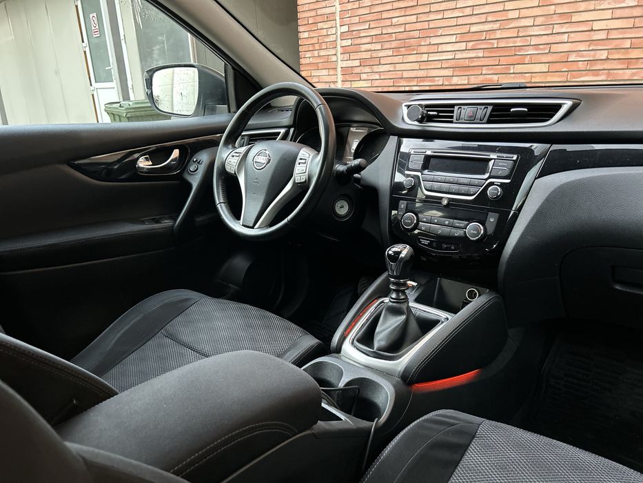 Nissan qasqai 2014
