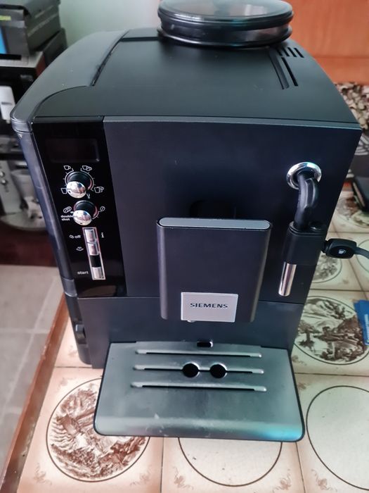 De vanzare expresor siemens EQ 5
