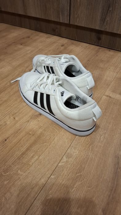 Адидас кецове 42