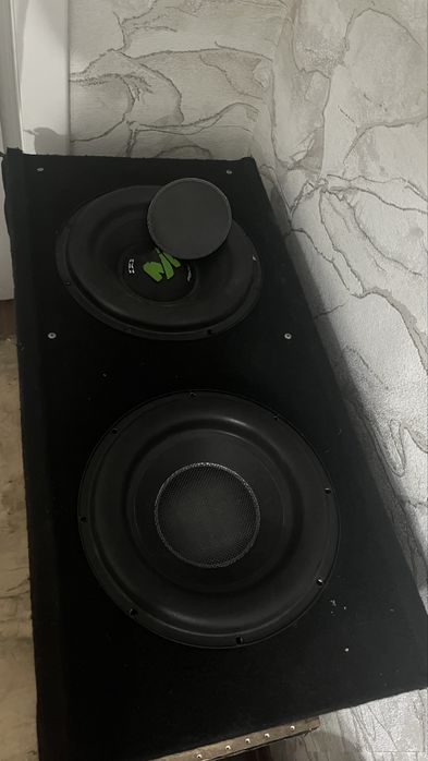 Продам сабвуфер 2 12