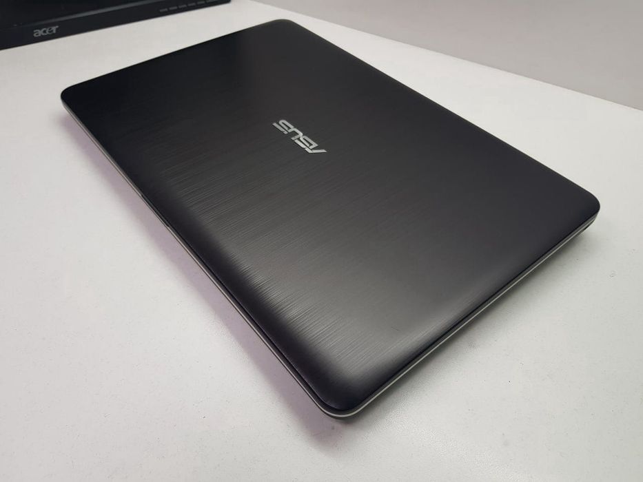 Продам ноутбук Asus