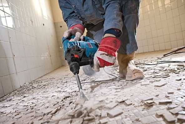 Демонтаж стен и полов