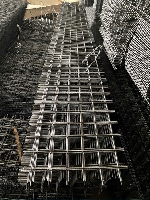 Прадается сетка для кладки стяжки