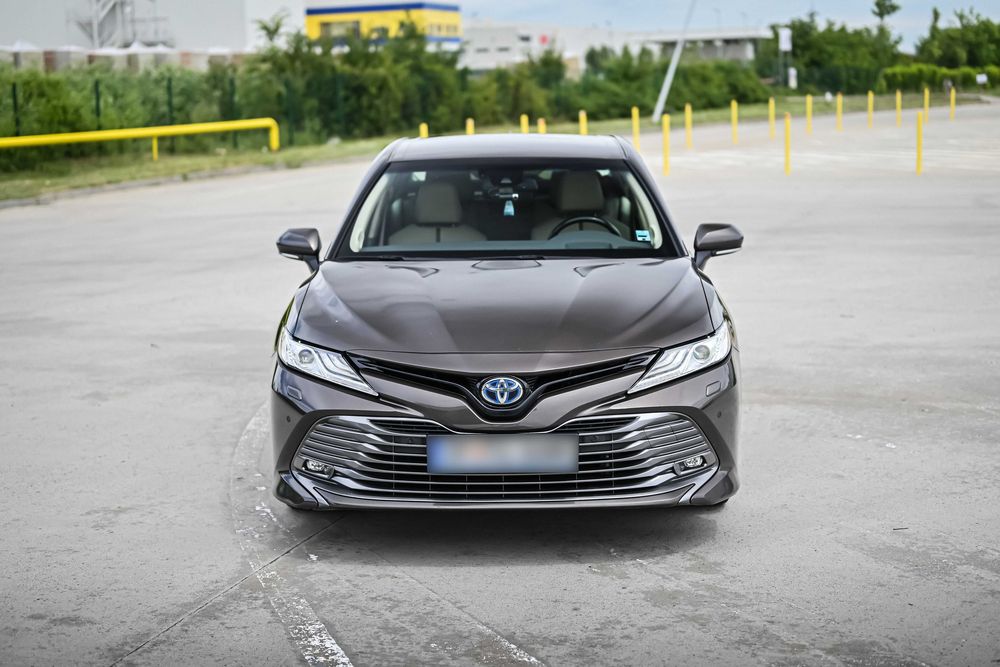 Toyota Camry 2.5 Hibrid -Exclusive - 2020