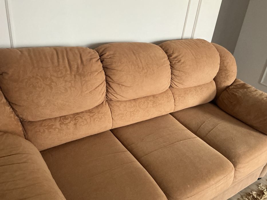 Продам диван  и кресло