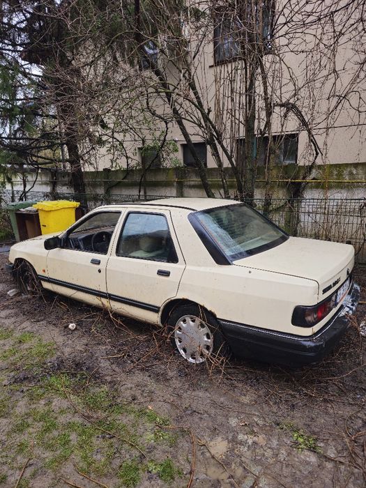 Ford Sierra 2.0i CLX benzina 115hp