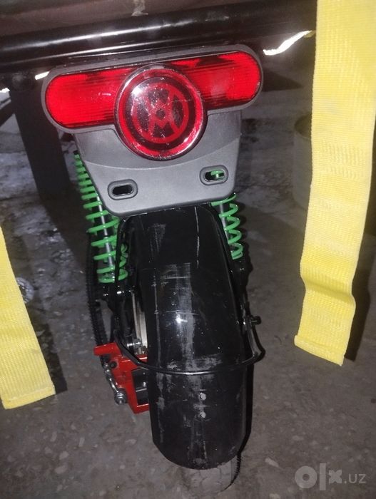 Skuter evelo  64.v katta akumlator 100 ga yetadi