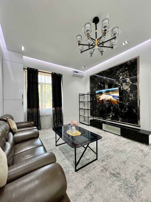 Посуточная аренда квартиры на Ц-1 Бибигон