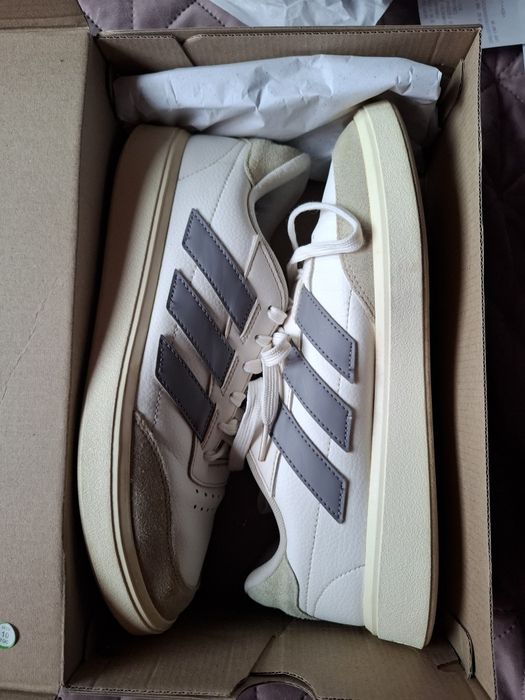 Sneakers Adidas Courtblock 42 ⅔