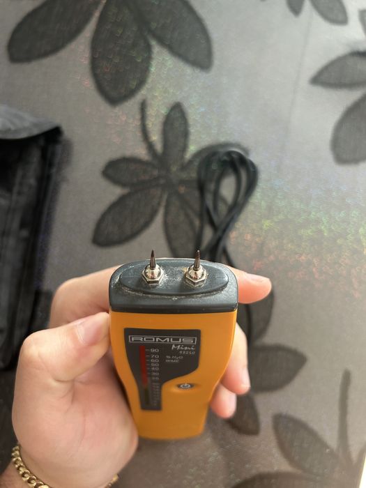 Aparat de masurare  a umiditatii