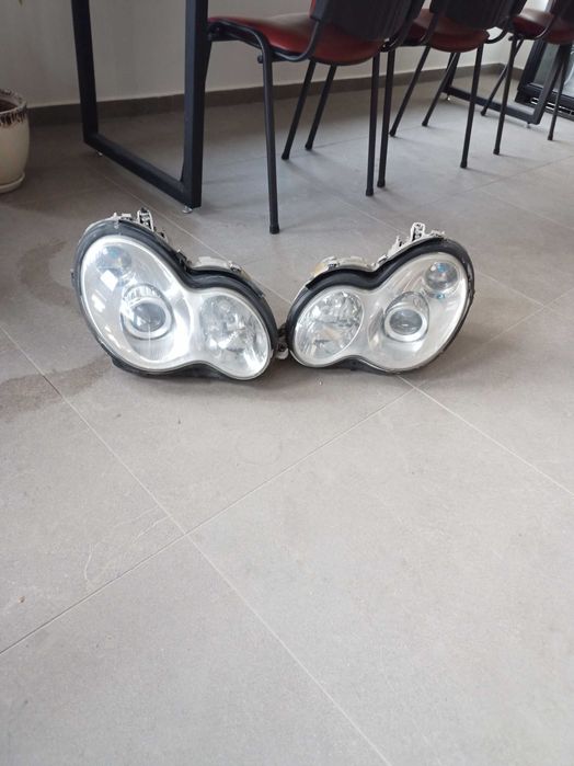 Фарове за Mercedes Benz C320